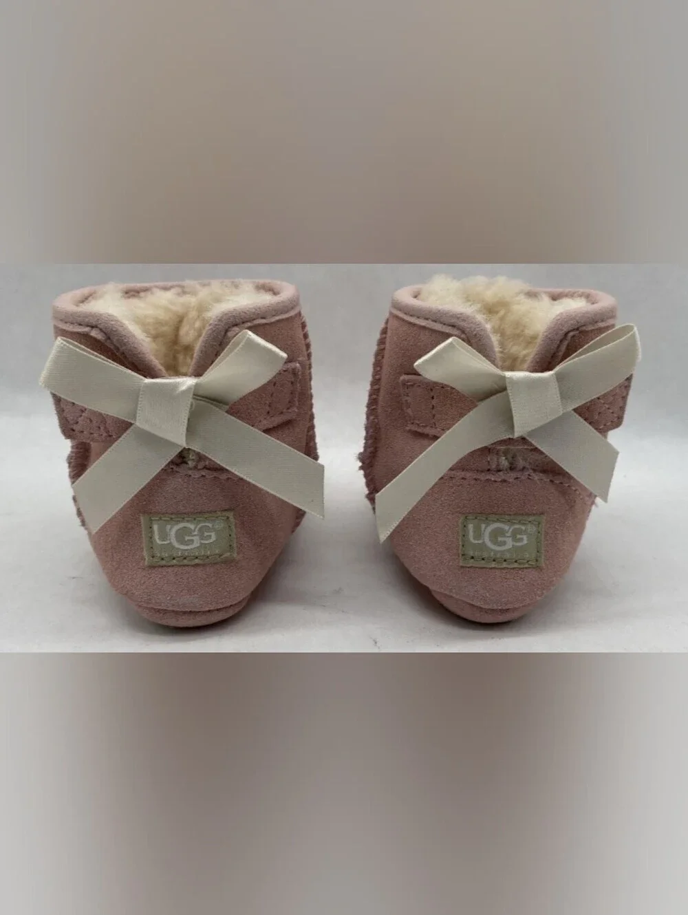 UGG® Baby Girls' Jesse Bow II Booties Size Small 2/3 NIB MSRP $75